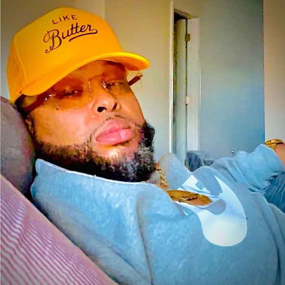 Meet your Posher, Daniel - Picture 9 of 9